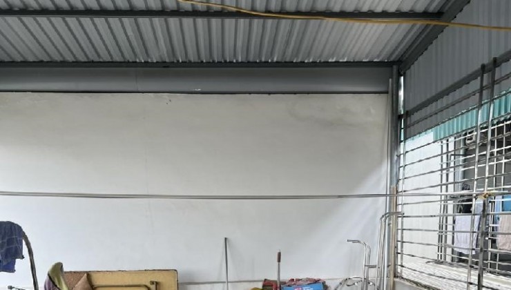 BÁN GẤP NHÀ phố Trương Định, DT 34m² 5 tầng, ô tô gần, nhà đẹp, 3 ngủ, về ở luôn. Giá chỉ 4.25 tỷ